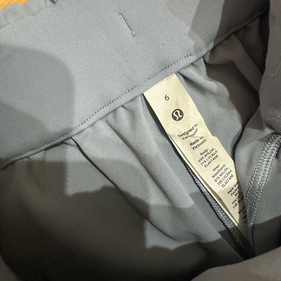 Brand New Lululemon Stretch High-Rise Crop Pants - Picture 5 of 13